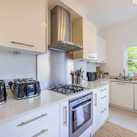 Gorgeous 3 B Edroom Home In Little Venice London Exterior photo