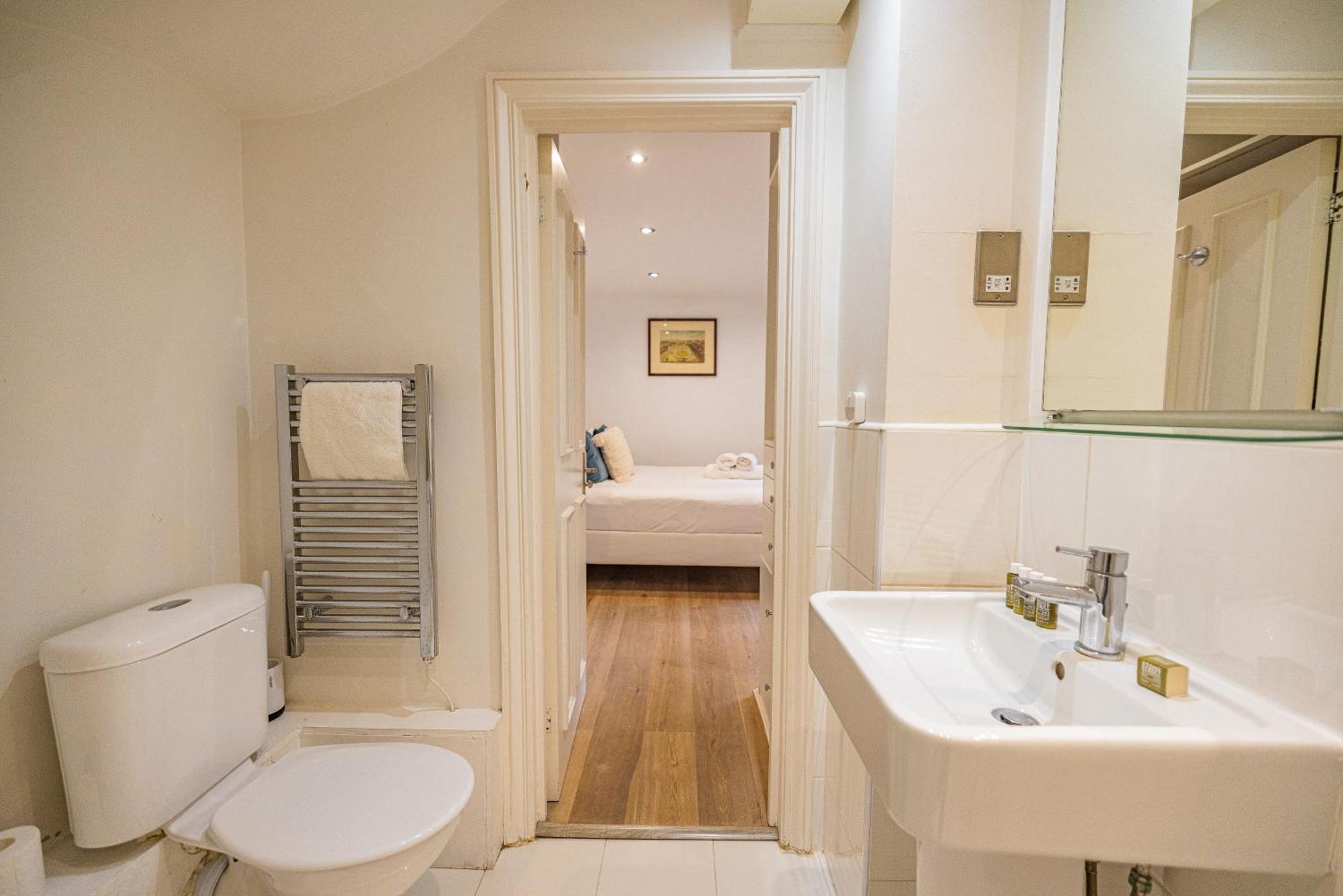 Apartment Gorgeous 3 B Edroom In Little Venice *