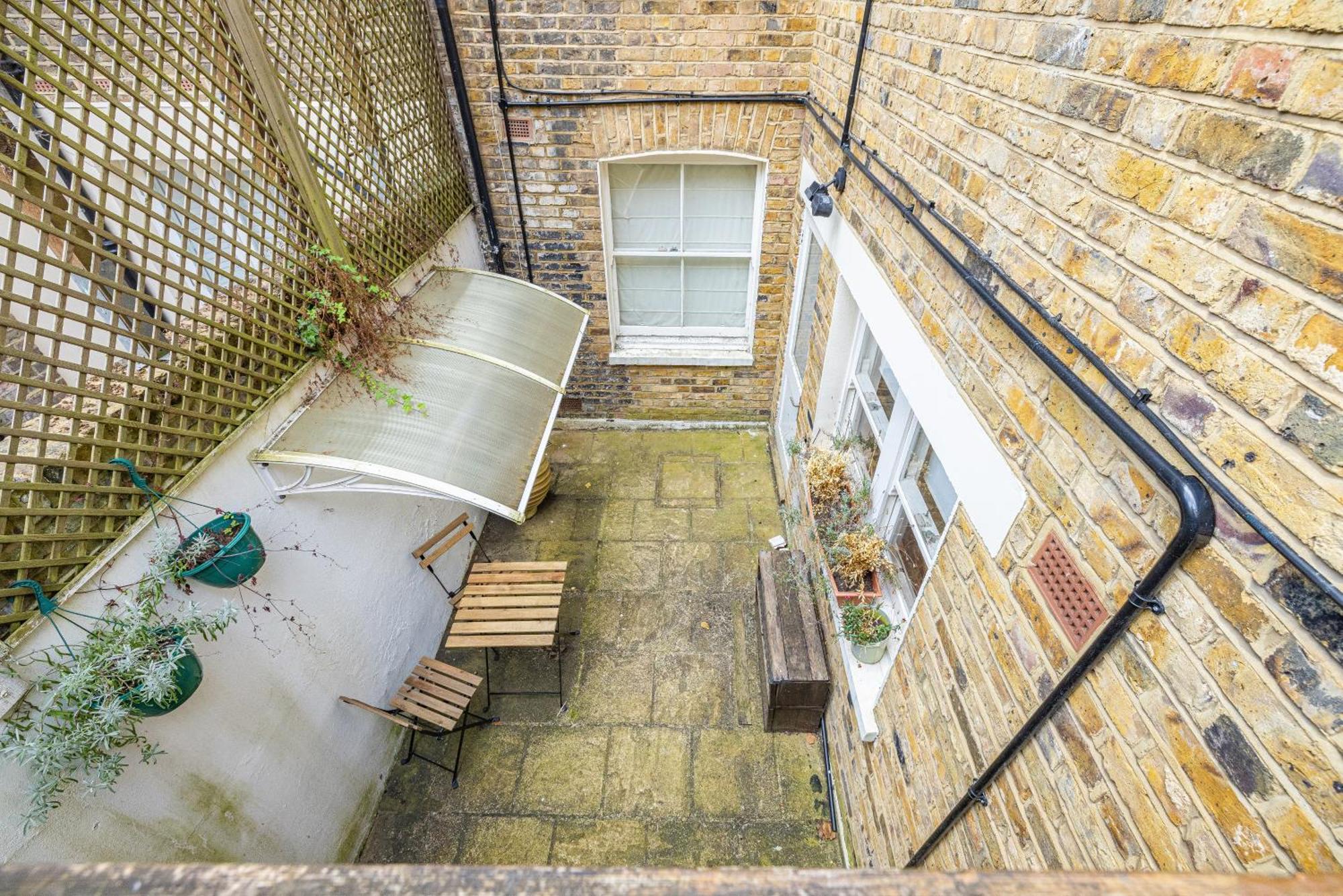 Apartment Gorgeous 3 B Edroom In Little Venice
