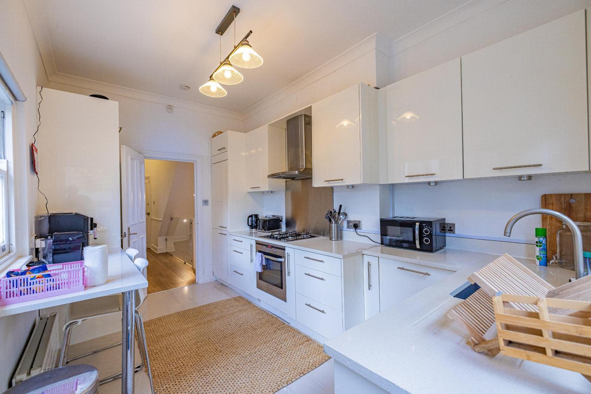 Gorgeous 3 B Edroom In Little Venice * London