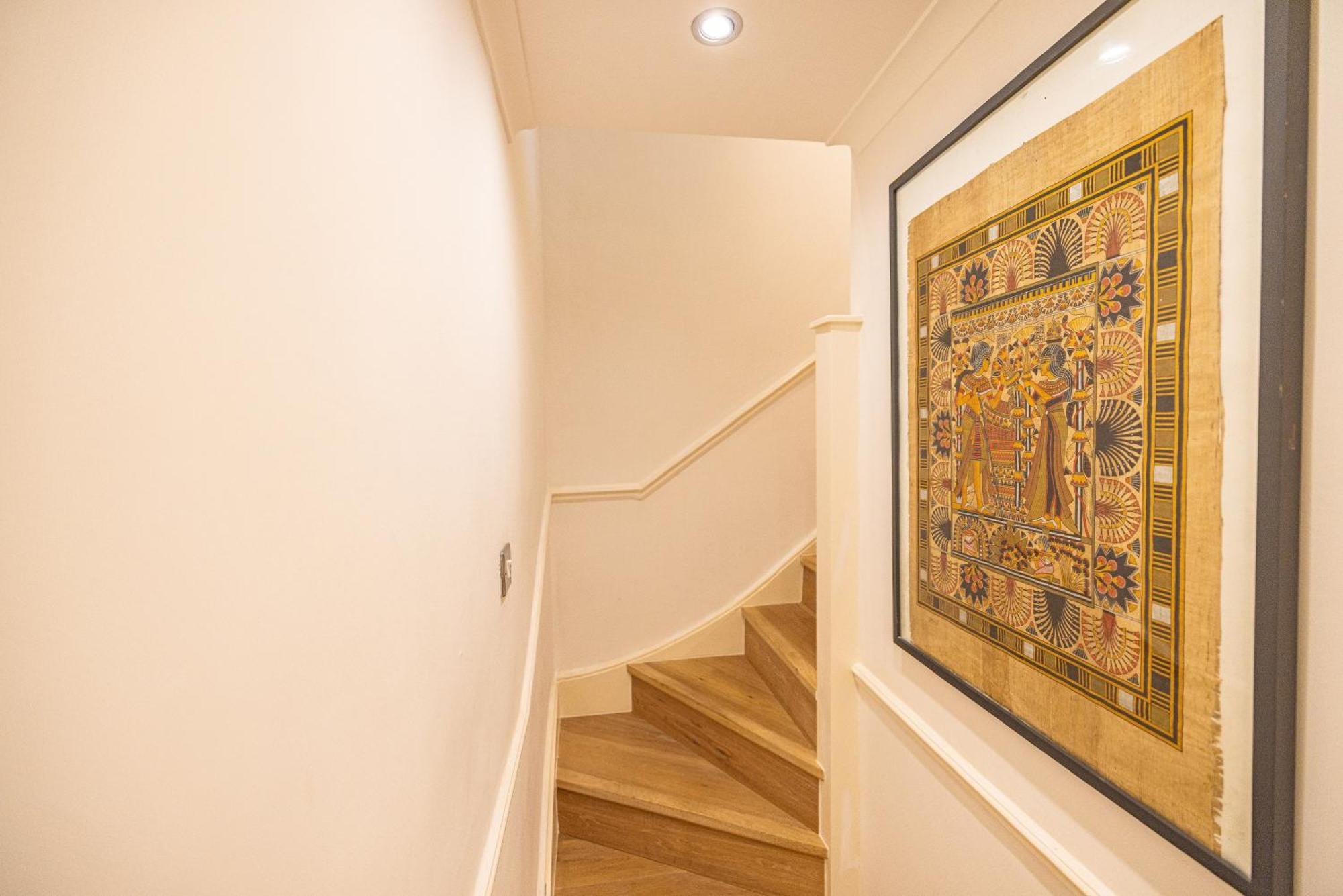 Gorgeous 3 B Edroom In Little Venice Apartment *