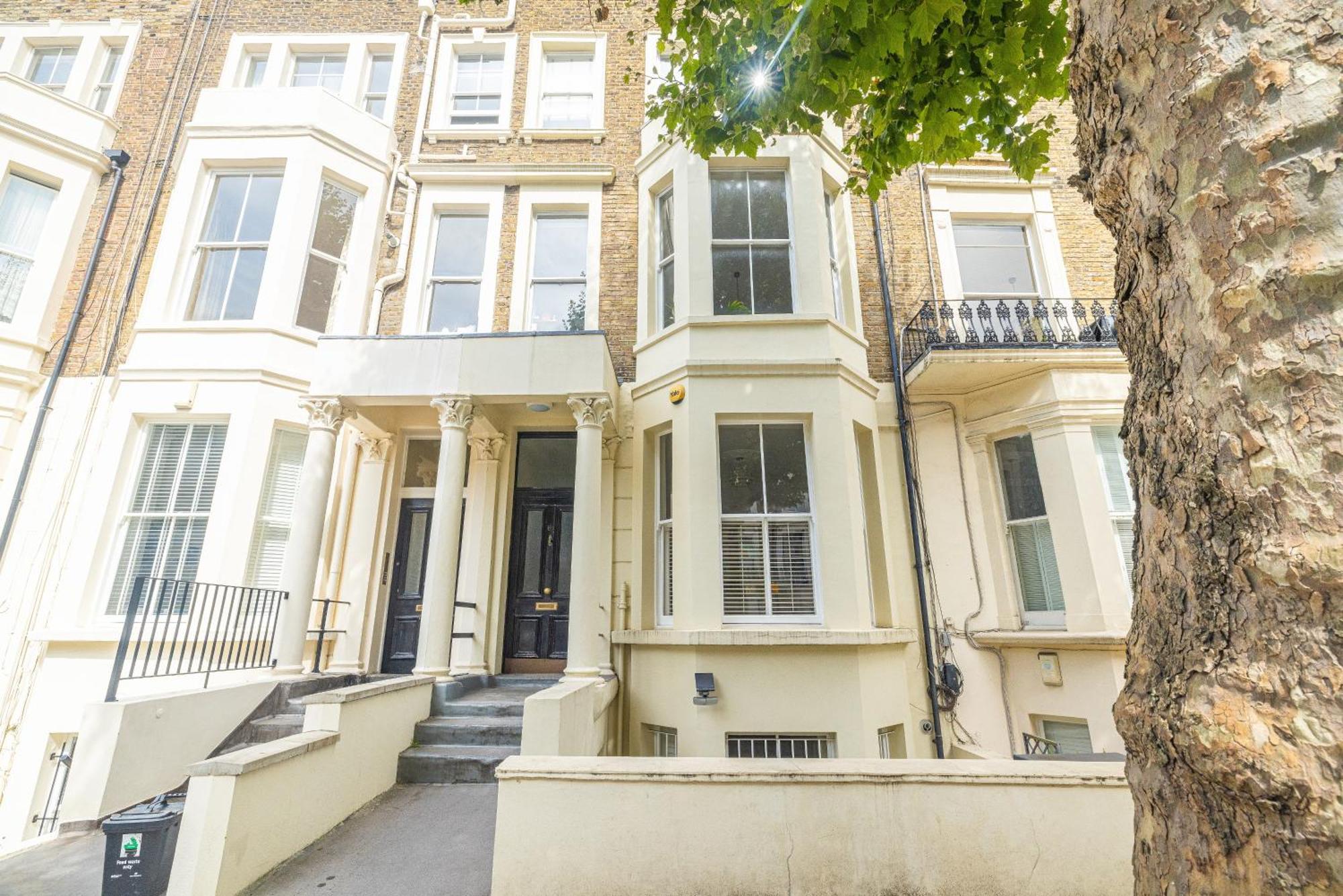 Gorgeous 3 B Edroom In Little Venice Apartment London