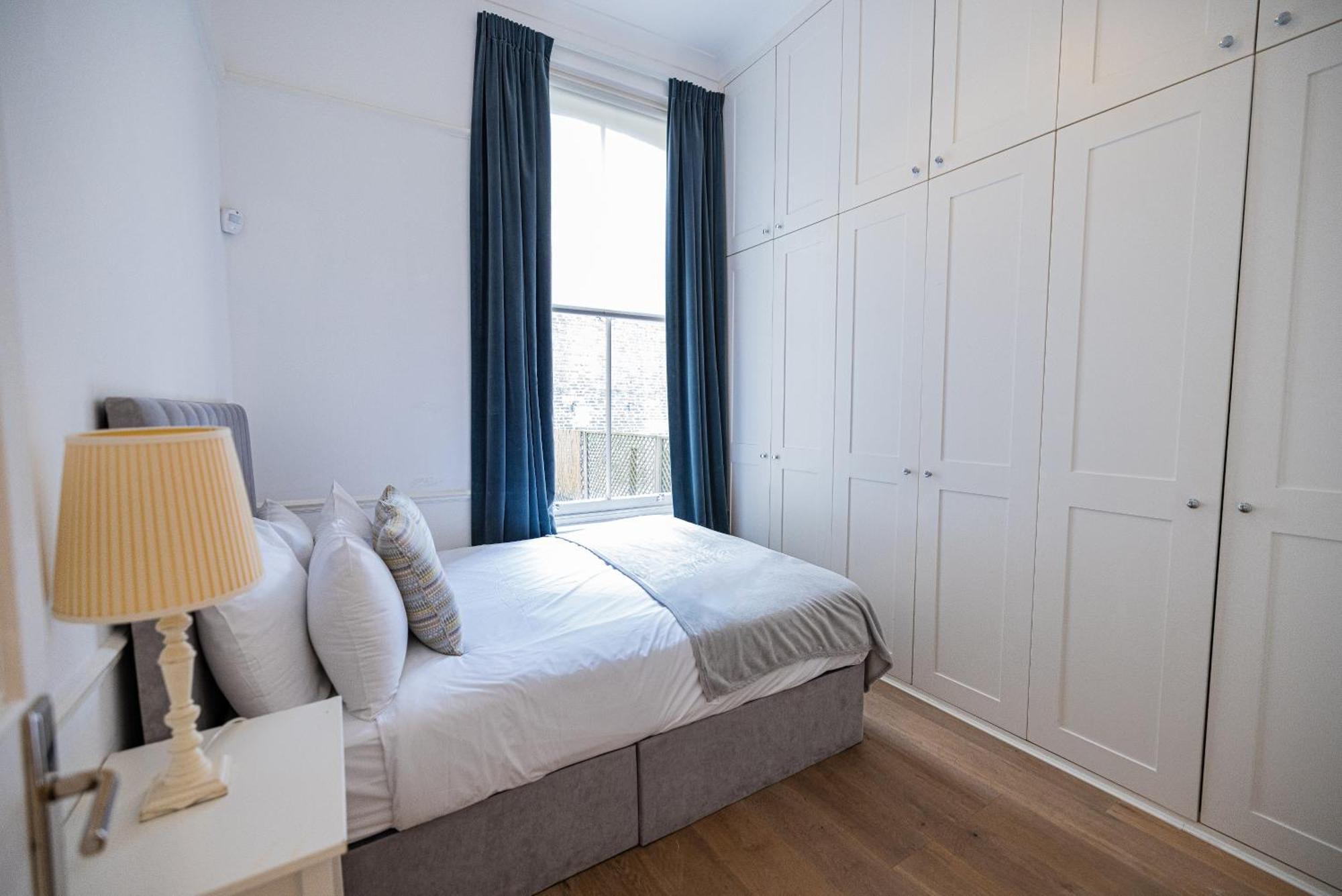 Apartment Gorgeous 3 B Edroom In Little Venice